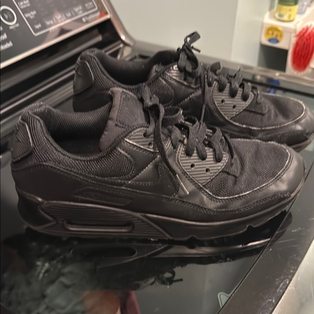 Nike Black Air Max 90 Sneakers Monochrome Design Size 10